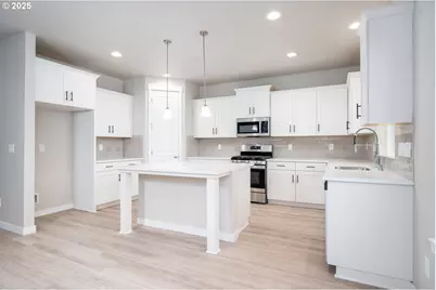 12670 SW Trask St, Beaverton, OR 97007 - Photo 10