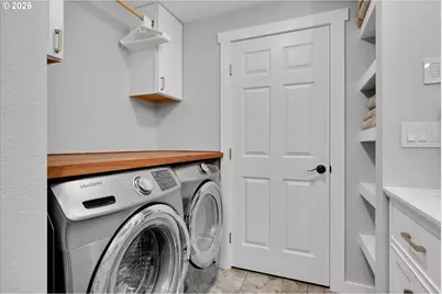 1144 N Pine St, Canby, OR 97013 - Photo 24