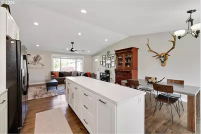 1144 N Pine St, Canby, OR 97013 - Photo 16