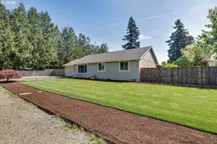 1144 N Pine St, Canby, OR 97013 - Photo 38