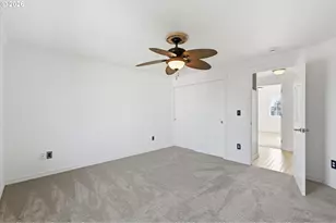 139 E 92nd St, Tacoma, WA 98445 - Photo 20