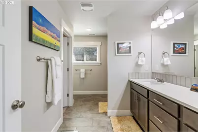 1675 NE Currin Creek Dr, Estacada, OR 97023 - Photo 32