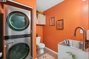 6677 N Columbia Way, Portland, OR 97203 - Photo 10