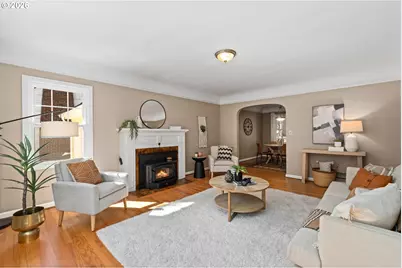 9645 NE Mason St, Portland, OR 97220 - Photo 8