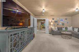 18262 SW Santoro Dr, Beaverton, OR 97007 - Photo 28