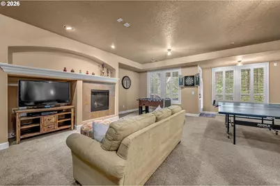 18262 SW Santoro Dr, Beaverton, OR 97007 - Photo 36