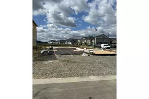 8504 SE Bobcat Ln, Hillsboro, OR 97123 - Photo 4