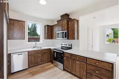 6204 NE 43rd St, Vancouver, WA 98661 - Photo 8