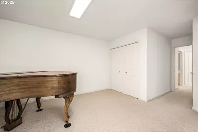 370 Magnolia Dr, Creswell, OR 97426 - Photo 30