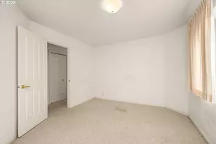 370 Magnolia Dr, Creswell, OR 97426 - Photo 28