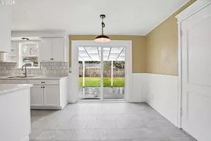 12306 SE 1st St, Vancouver, WA 98660 - Photo 14