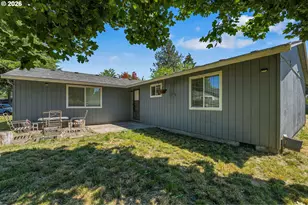 1829 NE 23rd Ct, Hillsboro, OR 97124 - Photo 26