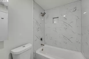 1829 NE 23rd Ct, Hillsboro, OR 97124 - Photo 22