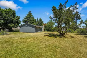 1829 NE 23rd Ct, Hillsboro, OR 97124 - Photo 28