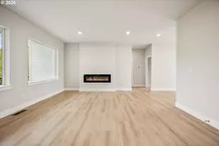 937 Edinburgh Ct, Kelso, WA 98626 - Photo 8