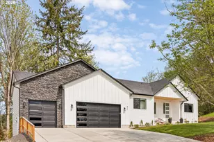 937 Edinburgh Ct, Kelso, WA 98626 - Photo 2