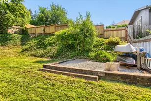 9224 SW 26th Ave, Portland, OR 97219 - Photo 20