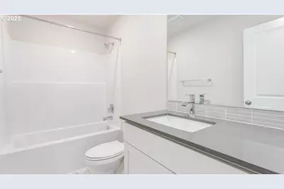 6497 SE Nasha St, Hillsboro, OR 97123 - Photo 14