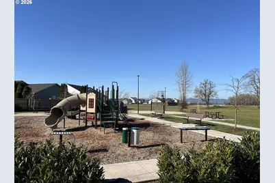 1429 Gladiola Dr, Junction City, OR 97448 - Photo 40