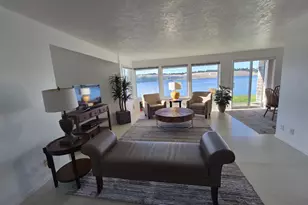 1040 Bay St, Florence, OR 97439 - Photo 12