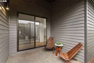 7104 SW Chapel Ln, Portland, OR 97223 - Photo 28