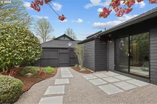 7104 SW Chapel Ln, Portland, OR 97223 - Photo 30