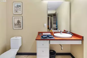 3570 S River Pkwy, Portland, OR 97239 - Photo 24