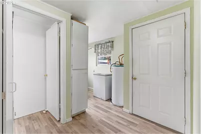 403 Queen Ave, Pe Ell, WA 98572 - Photo 14