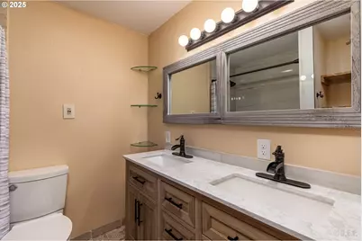 70392 Schumacher Rd, Rainier, OR 97048 - Photo 14