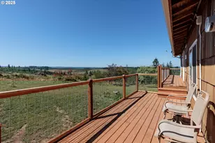 70392 Schumacher Rd, Rainier, OR 97048 - Photo 16