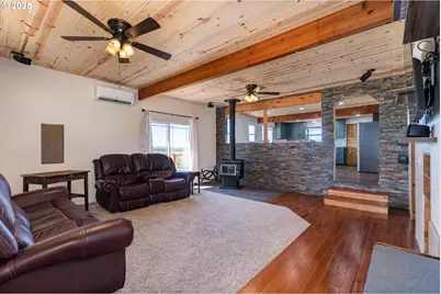 70392 Schumacher Rd, Rainier, OR 97048 - Photo 6