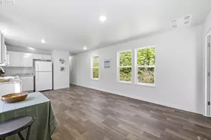 47901 McKenzie Hwy, Vida, OR 97488 - Photo 8
