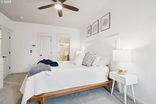 3850 Summerlinn Dr, West Linn, OR 97068 - Photo 16