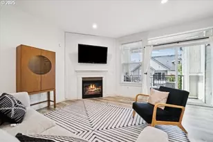 3850 Summerlinn Dr, West Linn, OR 97068 - Photo 18