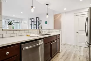 3850 Summerlinn Dr, West Linn, OR 97068 - Photo 8