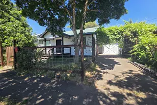 59 Adams St, Eugene, OR 97402 - Photo 2