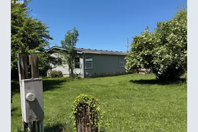 155 NE Metcalf Ave, Siletz, OR 97380 - Photo 2