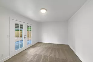 6923 SE Nehalem St, Portland, OR 97206 - Photo 12