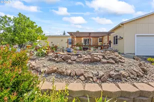 13439 SE Cayuse Rd, Prineville, OR 97754 - Photo 16