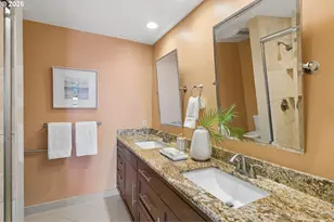 2211 SW 1st Ave, Portland, OR 97201 - Photo 32