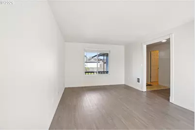 16005 NE 4th St, Vancouver, WA 98684 - Photo 4