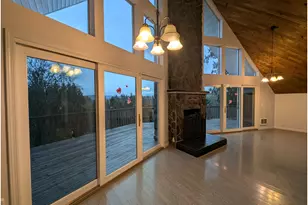 1306 Mt Brynion St, Kelso, WA 98626 - Photo 4