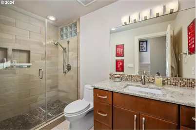 1060 Upper Devon Ln, Lake Oswego, OR 97034 - Photo 34