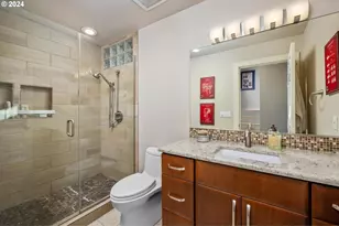 1060 Upper Devon Ln, Lake Oswego, OR 97034 - Photo 34