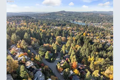 1060 Upper Devon Ln, Lake Oswego, OR 97034 - Photo 42