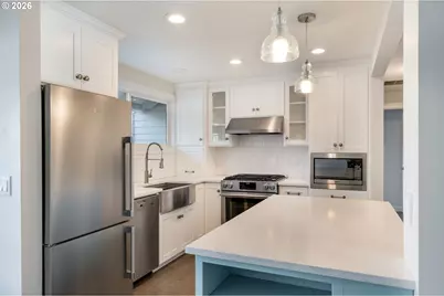 5165 SW Normandy Pl, Beaverton, OR 97005 - Photo 12