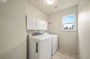 910 NE 4th Ave, Hillsboro, OR 97124 - Photo 30