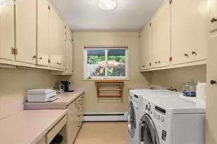 1530 SW Mitchell Ln, Portland, OR 97239 - Photo 26