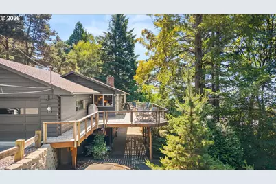 1530 SW Mitchell Ln, Portland, OR 97239 - Photo 34