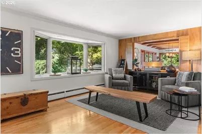 1530 SW Mitchell Ln, Portland, OR 97239 - Photo 8